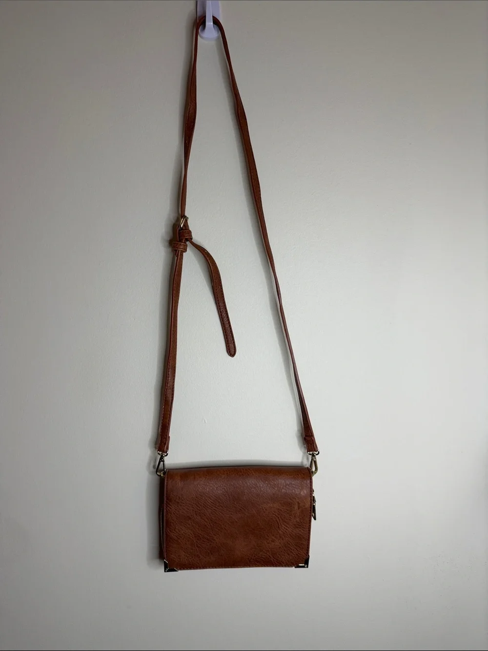 Urban Expressions Brown Leather-Look Crossbody Bag